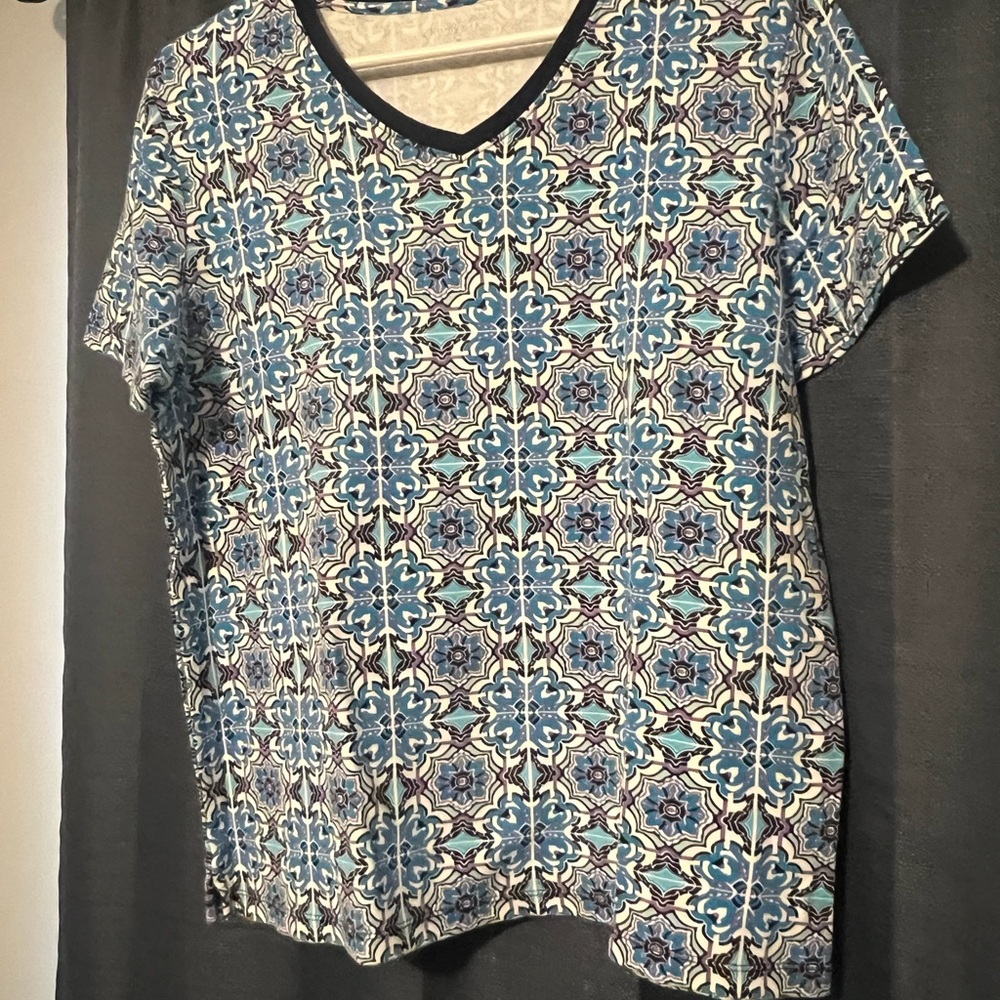 Kim Rogers Four Patterned cotton pullover tops.